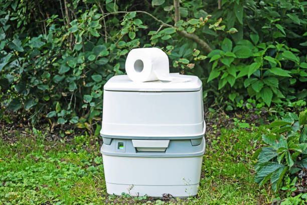 Best Portable bathroom rental  in West Burlington, IA