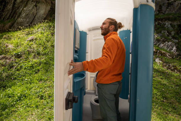 Best Porta potty rental near me  in West Burlington, IA
