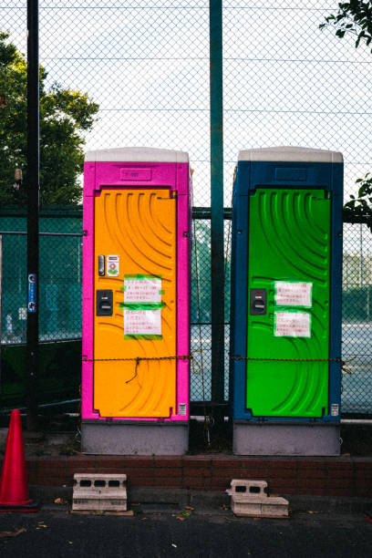 Porta potty delivery and setup in West Burlington, IA