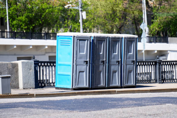 Best Porta potty delivery and setup  in West Burlington, IA
